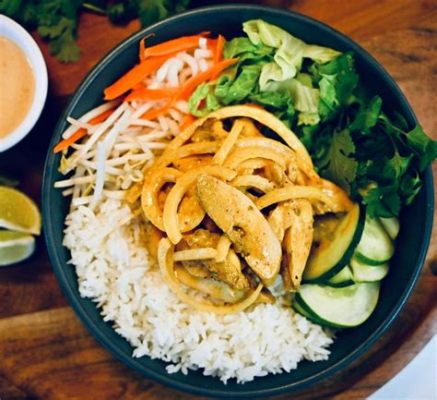  Banh Xia Mian: Uma Sinfonia de Texturas Aveludadas e Sabores Picantes que Dançam no Paladar!